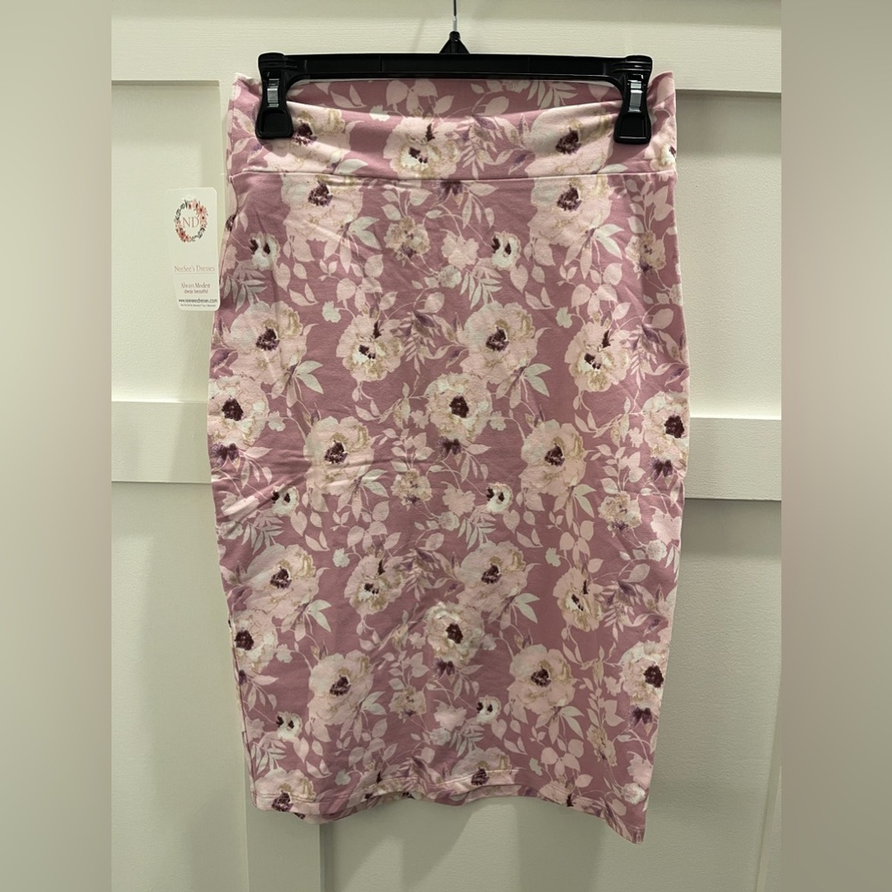 Floral pencil skirt